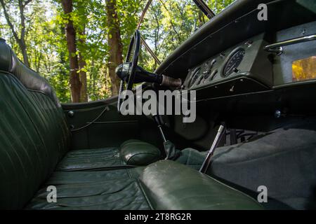 Early (1948) left hand drive Jaguar XK120 classic British sports car Stock Photo