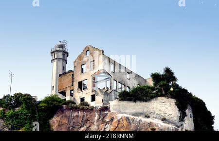 Warden's House (Alcatraz Island), The Hoe House was the home of the wardens of the federal penitentiary on Alcatraz Island, off San Francisco. It is located at the northeastern end of the Main Cellblock, next to Alcatraz Lighthouse. The 3-floor 15-room mansion was built in 1921 according to the Golden Gate National Recreational Area signpost, although some sources say it was built in 1926 or 1929 and had 17 or 18 rooms Stock Photo