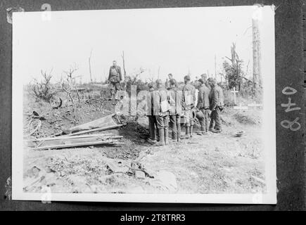 Four photographs of New Zealand soldiers in France during World War I ...