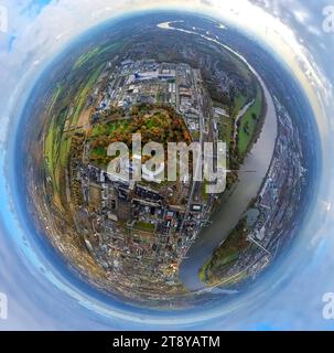 Luftbild, Chempark Leverkusen Chemiepark ehemals Bayerwerk am Fluss Rhein, halbrundes Gebäude der Konzernzentrale Bayer AG, umgeben von herbstlichen Laubbäumen, Erdkugel, Fisheye Aufnahme, Fischaugen Aufnahme, 360 Grad Aufnahme, tiny world, little planet, fisheye Bild, Wiesdorf, Leverkusen, Rheinland, Nordrhein-Westfalen, Deutschland ACHTUNGxMINDESTHONORARx60xEURO *** Aerial view, Chempark Leverkusen Chemical Park formerly Bayer plant on the river Rhine, semicircular building of the Bayer AG headquarters, surrounded by autumnal deciduous trees, globe, fisheye image, fisheye image, 360 degree i Stock Photo