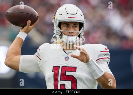 Arizona Cardinals quarterback Clayton Tune (15) during their NFL ...