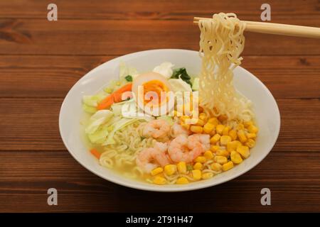 Chinese Noodle In Soy Salt-Flavored Soup Stock Photo