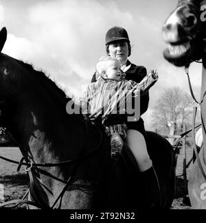 A grandmother and her granddaughter. The Duke of Beauforts Hunt. The Meet before the Off at Upton Grove House, near Avening,   Gloucestershire England UK 2000s HOMER SYKES Stock Photo