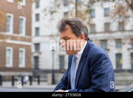 London, UK. 22nd Nov, 2023. John Glenn MP Paymaster General and Minister for the Cabinet office he Arrives at cabinet offie today for Cabinet meeting Credit: Richard Lincoln/Alamy Live News Stock Photo