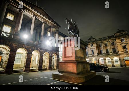 Night view of Court of Session and Supreme Courts  in Parliament Square Edinburgh, Scotland UK Stock Photo