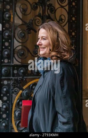 Downing Street, London, UK. 22nd November 2023.  Gillian Keegan, Secretary of State for Education, attends the weekly Cabinet Meeting at 10 Downing Street. Photo by Amanda Rose/Alamy Live News Stock Photo