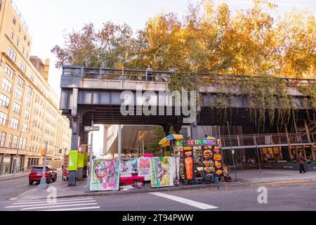 High Line (southern end), Gansevoort Street in the Meatpacking District ...