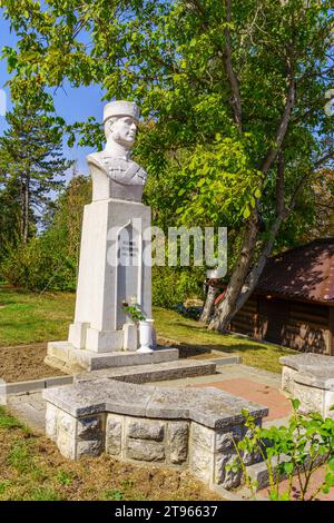 Arbanasi, Bulgaria - September 23, 2023: View of the Monument to Hilarion Dragostinov, in Arbanasi, Bulgaria Stock Photo