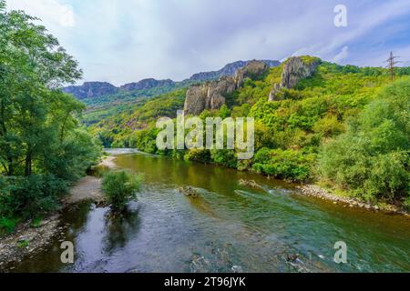 View of the Ritlite rock formations, in the Iskar River and Gorge, in the Balkan Mountains, Bulgaria Stock Photo