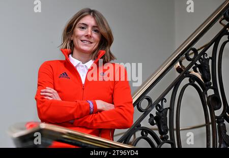 London, UK. 23rd Nov, 2023. during the announcement of the Triathlon team to represent TeamGB at the Paris 2024 Olympics.Triathlon athlete Beth Potter poses during the announcement of the Triathlon team to represent TeamGB at the Paris 2024 Olympics. Credit: Sport In Pictures/Alamy Live News Stock Photo