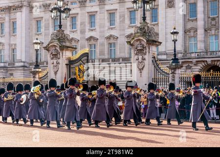 A Band Of The King's Guard Take Part In The Changing of The Guard Ceremony At Buckingham Palace, London, UK Stock Photo