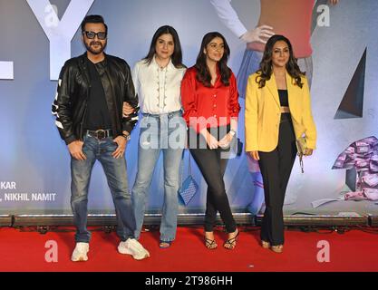 Mumbai, India. 22nd Nov, 2023. L-R Bollywood actor Sanjay Kapoor, Maheep Kapoor, Bhavna Pandey (in red) and Indian film producer and fashion designer Gauri Khan pose for a photo at the red carpet premiere of the upcoming film 'Farrey' in Mumbai. The film will be released in cinemas on 24th November 2023. Credit: SOPA Images Limited/Alamy Live News Stock Photo