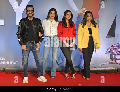 Mumbai, India. 22nd Nov, 2023. L-R Bollywood actor Sanjay Kapoor, Maheep Kapoor, Bhavna Pandey (in red) and Indian film producer and fashion designer Gauri Khan pose for a photo at the red carpet premiere of the upcoming film 'Farrey' in Mumbai. The film will be released in cinemas on 24th November 2023. (Photo by Ashish Vaishnav/SOPA Images/Sipa USA) Credit: Sipa USA/Alamy Live News Stock Photo