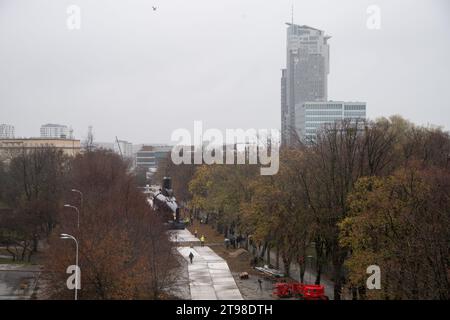 Gdynia, Poland. 23 November 2023. Decommissioned Polish Kobben-class submarine ORP Sokol 294, former Norwegian HNoMS Stord (S-308), is transported to the Naval Museum to be an open-air exposition © Wojciech Strozyk / Alamy Live News Stock Photo