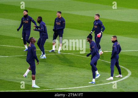 Poissy, France. 23rd Nov, 2023. Carlos Soler, Achraf Hakimi, Arnau Tenas during a training session at Paris Saint-Germain's campus in Poissy, west of Paris, France on November 23, 2023, on the eve of the L1 football match against Monaco. Photo by Alexis Jumeau/ABACAPRESS.COM Credit: Abaca Press/Alamy Live News Stock Photo