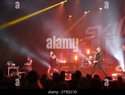 November 21, 2023, Norfolk, Virginia, USA: SKILLET entertains the crowd at the Chartway Arena fka Constant Center at Old Dominion University in Norfolk, Virginia on 21 November 2023...Â©Jeff Moore (Credit Image: © Jeff Moore/ZUMA Press Wire) EDITORIAL USAGE ONLY! Not for Commercial USAGE! Stock Photo