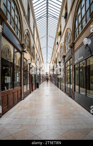 Passage Choiseul, covered passage in the 2nd arrondissement, continuation of Rue de Choiseul, with boutiques and shops, Paris city center, France Stock Photo
