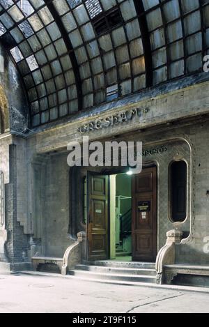 Budapest, Gresham Palace, Zsigmond Quittner 1905-1907 vor der Renovierung, Gresham-Stiege // Budapest, Gresham Palace, Zsigmond Quittner 1905-1907 bef Stock Photo