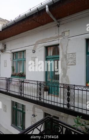 Budapest, Wohnhaus Saletrom utca 6 // Budapest, Apartment House Saletrom utca 6 Stock Photo