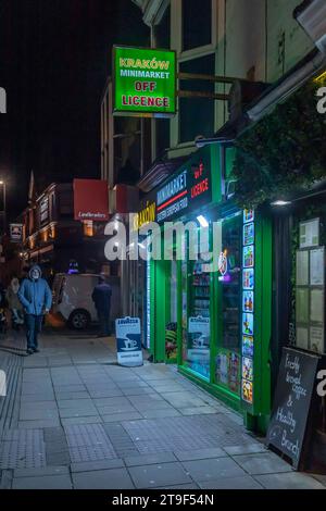 Friday evening on the Wellingborough road before the crowds git out in Northampton, Northants, England, UK. Stock Photo