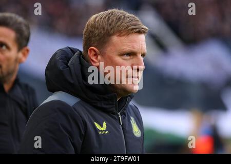 Newcastle, UK. 25th Nov, 2023. Newcastle United manager Eddie Howe during the Premier League match Newcastle United vs Chelsea at St. James's Park, Newcastle, United Kingdom, 25th November 2023 (Photo by Ryan Crockett/News Images) Credit: News Images LTD/Alamy Live News Stock Photo