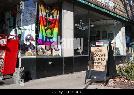 Lewisburg, United States. 25th Nov, 2023. A sign outside of Mondragon Books advertises its Small Business Saturday discount on November 25, 2023 in Lewisburg, Pennsylvania. (Photo by Paul Weaver/Sipa USA) Credit: Sipa USA/Alamy Live News Stock Photo