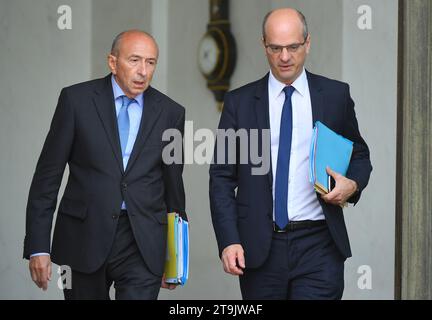 Paris, France. 31st May, 2017. Minister of the Interior Gerard Collomb and Minister of National Education Jean-Michel Blanquer (R) leave the Elysee presidential palace after the weekly cabinet meeting on May 31, 2017, in Paris, France. Photo by Christian Liewig/ABACAPRESS.COM Credit: Abaca Press/Alamy Live News Stock Photo