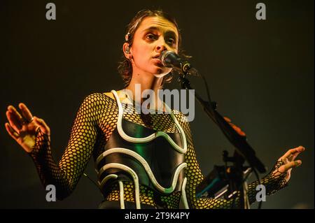 The french artist Pomme plays live at Forest National | La chanteuse et artiste francaise Pomme en concert a Forest National. Stock Photo