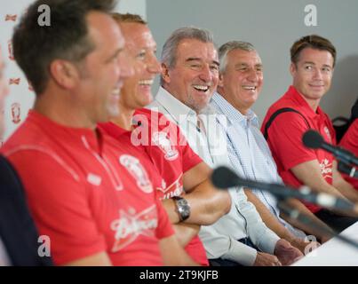 File photo dated 21-06-2012 of Wembley FC new signings (left to right) David Seaman, Ray Parlour, Technical Advisor Terry Venables, club Chairman Brian Gumm and Graeme Le Saux. Former England, Barcelona and Tottenham manager Terry Venables has died at the age of 80. Issue date: Sunday November 26, 2023. Stock Photo