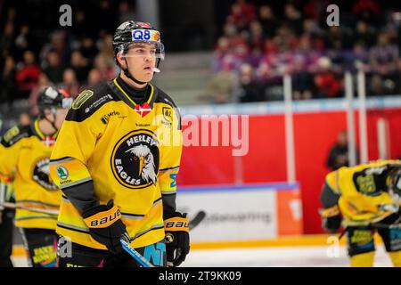 Aalborg, Denmark. 24th, November 2023. Noah Samsoe (10) of Herlev Eagles seen during the Metal Liga ice hockey match between Aalborg Pirates and Herlev Eagles at Sparekassen Danmark Isarena in Aalborg. (Photo credit: Gonzales Photo - Balazs Popal). Stock Photo