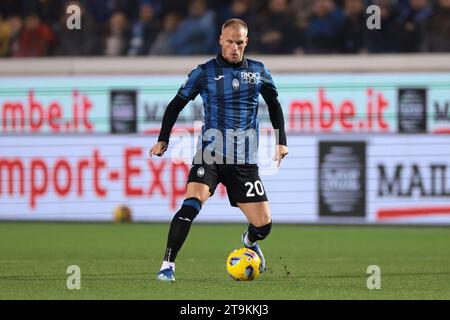 Bergamo, Italy. 25th Nov, 2023. Mitchel Bakker of Atalanta during the Serie A match at Gewiss Stadium, Bergamo. Picture credit should read: Jonathan Moscrop/Sportimage Credit: Sportimage Ltd/Alamy Live News Stock Photo