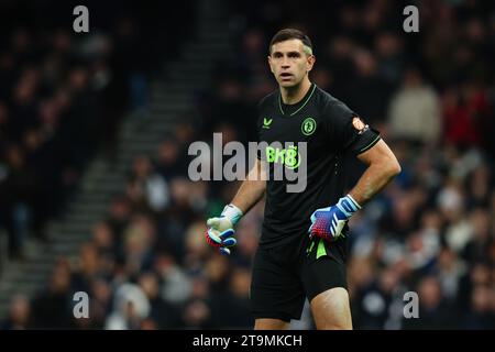 LONDON, UK - 26th Nov 2023:  Emiliano Martinez of Aston Villa during the Premier League match between Tottenham Hotspur and Aston Villa at Tottenham Hotspur Stadium  (Credit: Craig Mercer/ Alamy Live News) Stock Photo