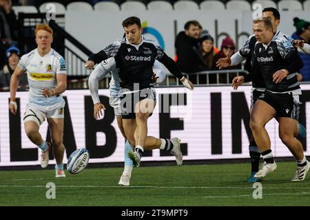 Newcastle, UK. 20th Oct, 2023. Adam Radwan of Newcastle Falcons chips ahead during the Gallagher Premiership match between Newcastle Falcons and Exeter Chiefs at Kingston Park, Newcastle on Sunday 26th November 2023. (Photo: Chris Lishman | MI News) Credit: MI News & Sport /Alamy Live News Stock Photo