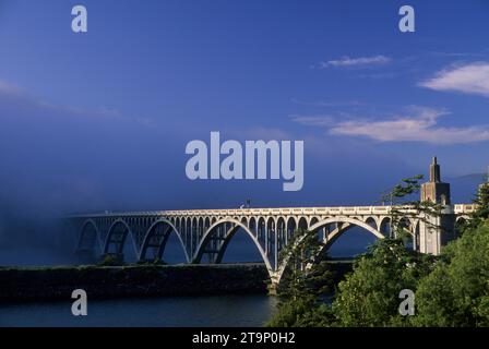 Rogue River Bridge, Gold Beach, Oregon Stock Photo