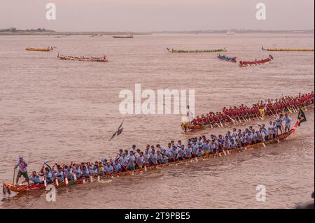 Phnom Penh celebrates Bon Om Touk, The Cambodian Water Festival, with dragon boat racing on the Tonle Sap River. © Kraig Lieb Stock Photo