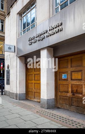 Central Family Court London and Court of Protection in High Holborn Central London - Central London Family Courts Stock Photo