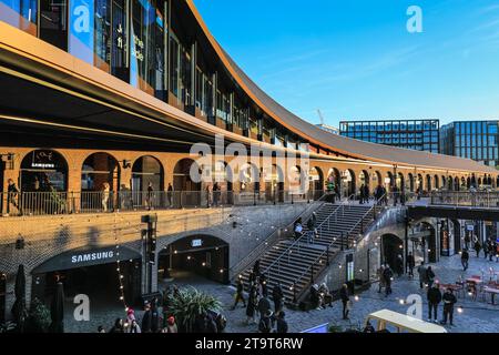 Coal Drops Yard shopping, dining and entertainment complex, King's Cross Central development, London, UK Stock Photo