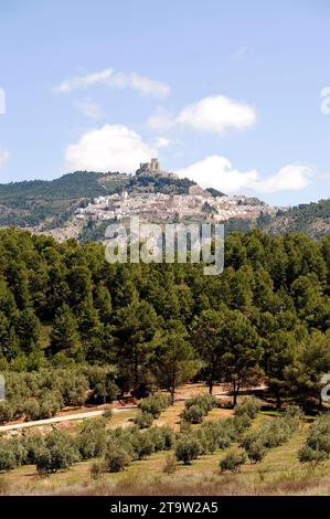 Segura de la Sierra, town with castle (12th century). Jaen, Andalusia, Spain. Stock Photo