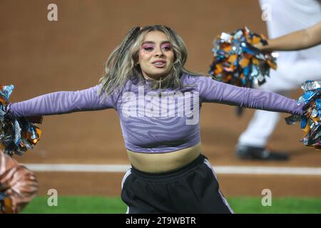 HERMOSILLO, MEXICO - NOVEMBER 24: Cheerleader Hit girls during a match between Naranjeros de Hermosillo and Águilas de Mexicali as part of the Mexican Pacific League at Fernando Valenzuela Stadium on November 24, 2023 in Hermosillo, Mexico. (Photo by Luis Gutiérrez/Norte Photo/)  HERMOSILLO, MÉXICO - 24 DE NOVIEMBRE: Porrista Hit girls durante un partido entre Naranjeros de Hermosillo y Águilas de Mexicali como parte de la Liga Mexicana del Pacífico en el Estadio Fernando Valenzuela el 24 de noviembre de 2023 en Hermosillo, México. (Foto de Luis Gutiérrez/Norte Foto/) Stock Photo