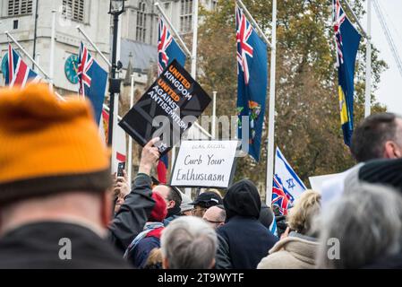 Dear Racists Curb your Enthusiasm placard, March against antisemitism, tens of thousands people protest against a rise in hate crimes against Jews, Lo Stock Photo