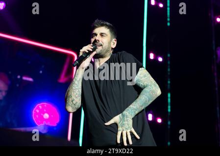Madrid, Spain. 27th Nov, 2023. Spanish singer Melendi performs during the concert at the Wizcenter in Madrid, November 27, 2023 Spain (Photo by Oscar Gonzalez/Sipa USA) (Photo by Oscar Gonzalez/Sipa USA) Credit: Sipa USA/Alamy Live News Stock Photo