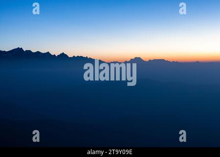 Shape of himalayan range at early morning from Pikey peak. Kangchenjunga mountain at sunrise. Himalayas. Nepal. Stock Photo