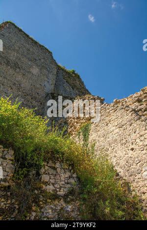 The walls of the historic 15th century Ostrovica Castle overlooking Kulen Vakuf village in the Una National Park. Una-Sana Canton, Bosnia Stock Photo