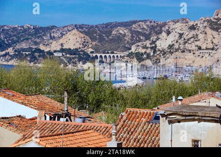 série de photographies sur le petit port de pêche de l’Estaque, un quartier du nord de Marseille - vue sur la cote bleue Stock Photo