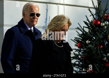 Washington, United States. 28th Nov, 2023. President Joe Biden and First Lady Jill Biden walk out of the South Portico towards Marine One on the South Lawn of the White House on November 28, 2023 in Washington, DC The President and First Lady are traveling to Atlanta, Georgia, to attend a memorial service for former First Lady Rosalynn Carter. (Photo by Samuel Corum/Pool/ABACAPRESS.COM) Credit: Abaca Press/Alamy Live News Stock Photo