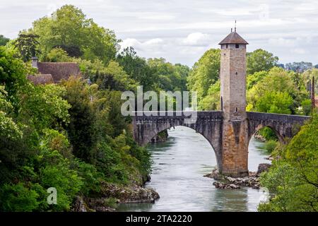 The 13th century fortified Old Bridge, classified as a historic monument. Orthez, Pyrenees-Atlantiques, France Stock Photo