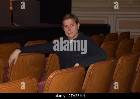 Daniel Kehlmann, Lichtspiel, Lesung, Buchpräsentation, 2023, Salzburg, Manfred Siebinger *** Daniel Kehlmann, light show, reading, book presentation, 2023, Salzburg, Manfred Siebinger Credit: Imago/Alamy Live News Stock Photo