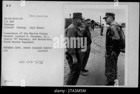 General Leonard F. Chapman, Jr., the Commandant of the Marine Corps, visits 'K' Battery, 2nd Battalion, Third Marine Regiment during the Vietnam War. This photograph was taken on January 10, 1968, and was part of a series documenting American military activities during the war. Stock Photo