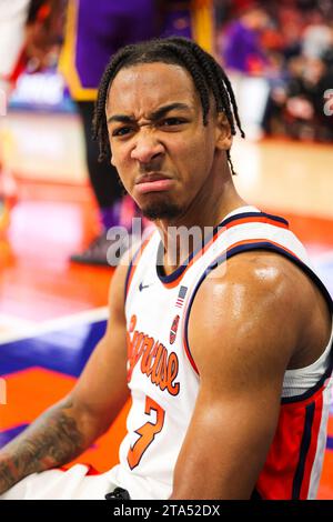 Syracuse, New York, USA. 28th Nov, 2023. During the ACC/SEC challenge game between Syracuse University and LSU, Syracuse guard JUDAH MINTZ (3) reacts to his dunk and the foul call during the first half at the JMA Wireless Dome on November 28, 2023, in Syracuse, NY. (Credit Image: © Scott Rausenberger/ZUMA Press Wire) EDITORIAL USAGE ONLY! Not for Commercial USAGE! Stock Photo
