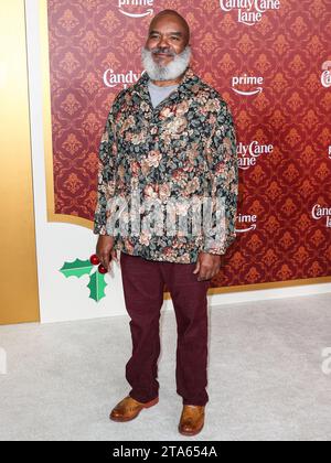 WESTWOOD, LOS ANGELES, CALIFORNIA, USA - NOVEMBER 28: American actor and comedian David Alan Grier arrives at the World Premiere Of Amazon Prime Video's 'Candy Cane Lane' held at the Regency Village Theatre on November 28, 2023 in Westwood, Los Angeles, California, United States. (Photo by Xavier Collin/Image Press Agency) Stock Photo